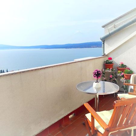Miracle Apartment Криквеница Екстериор снимка